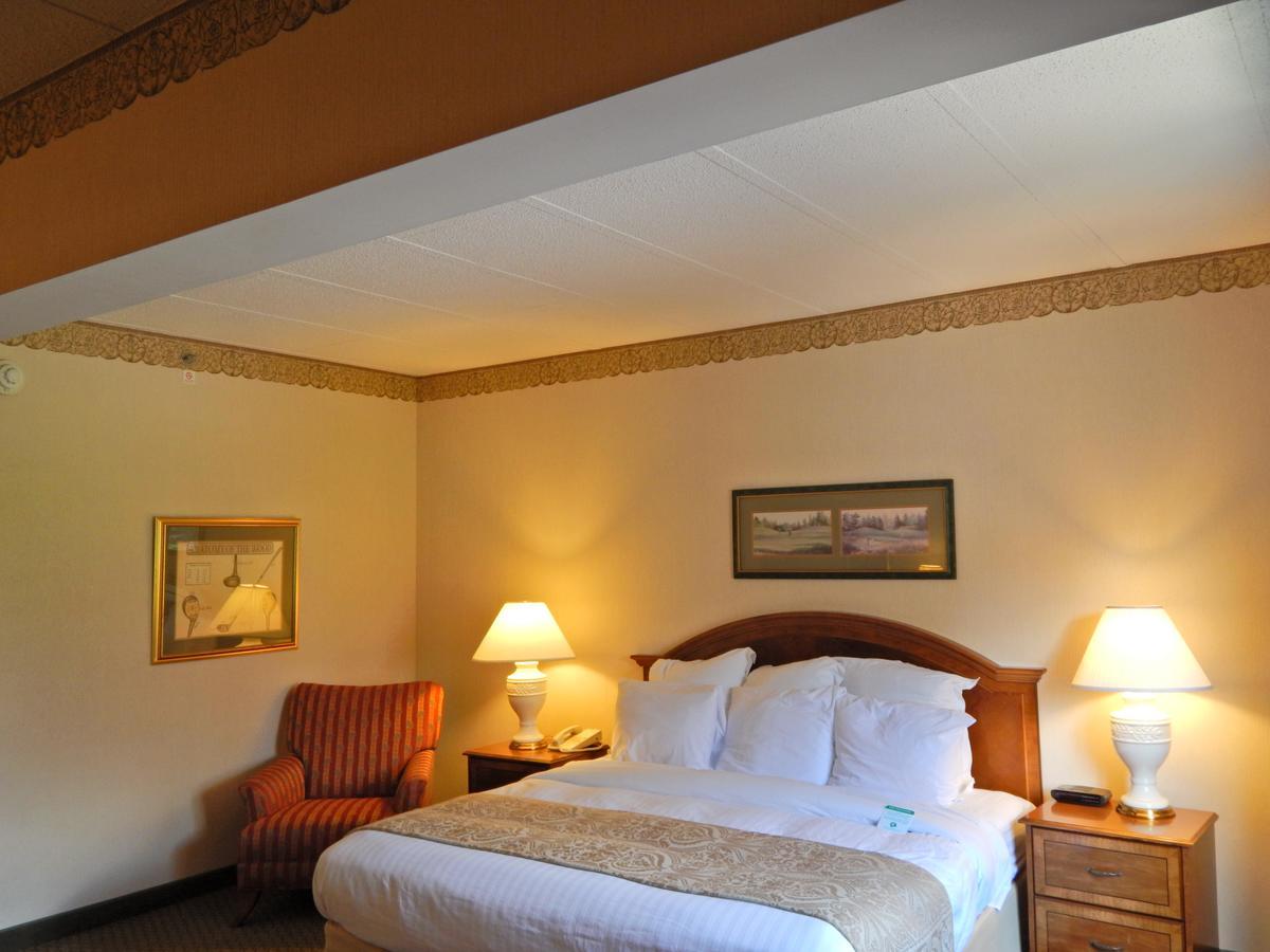 Quail Hollow Resort Trademark Collection By Wyndham Painesville Eksteriør bilde